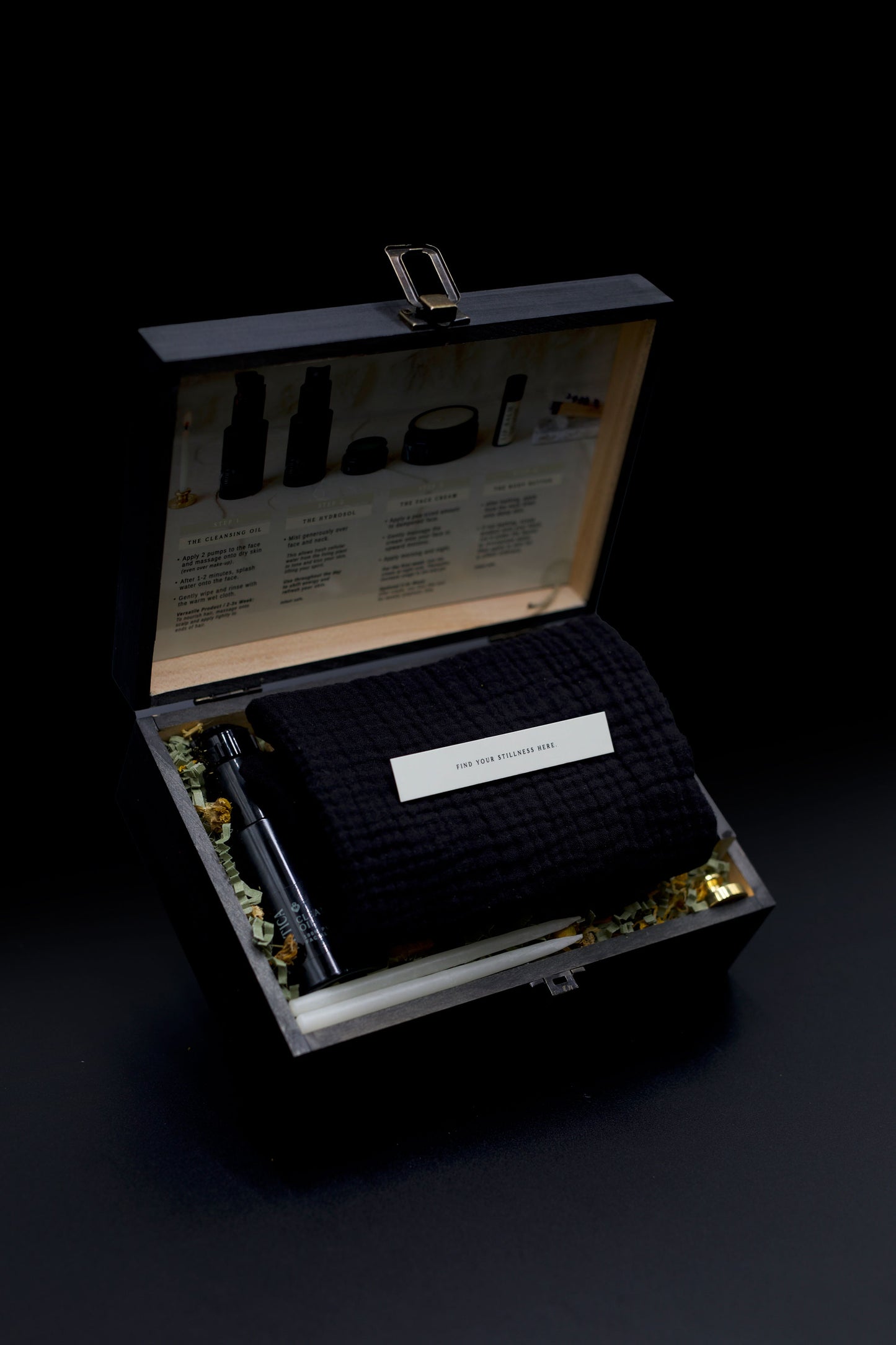 The Holiday Discovery Ritual Box