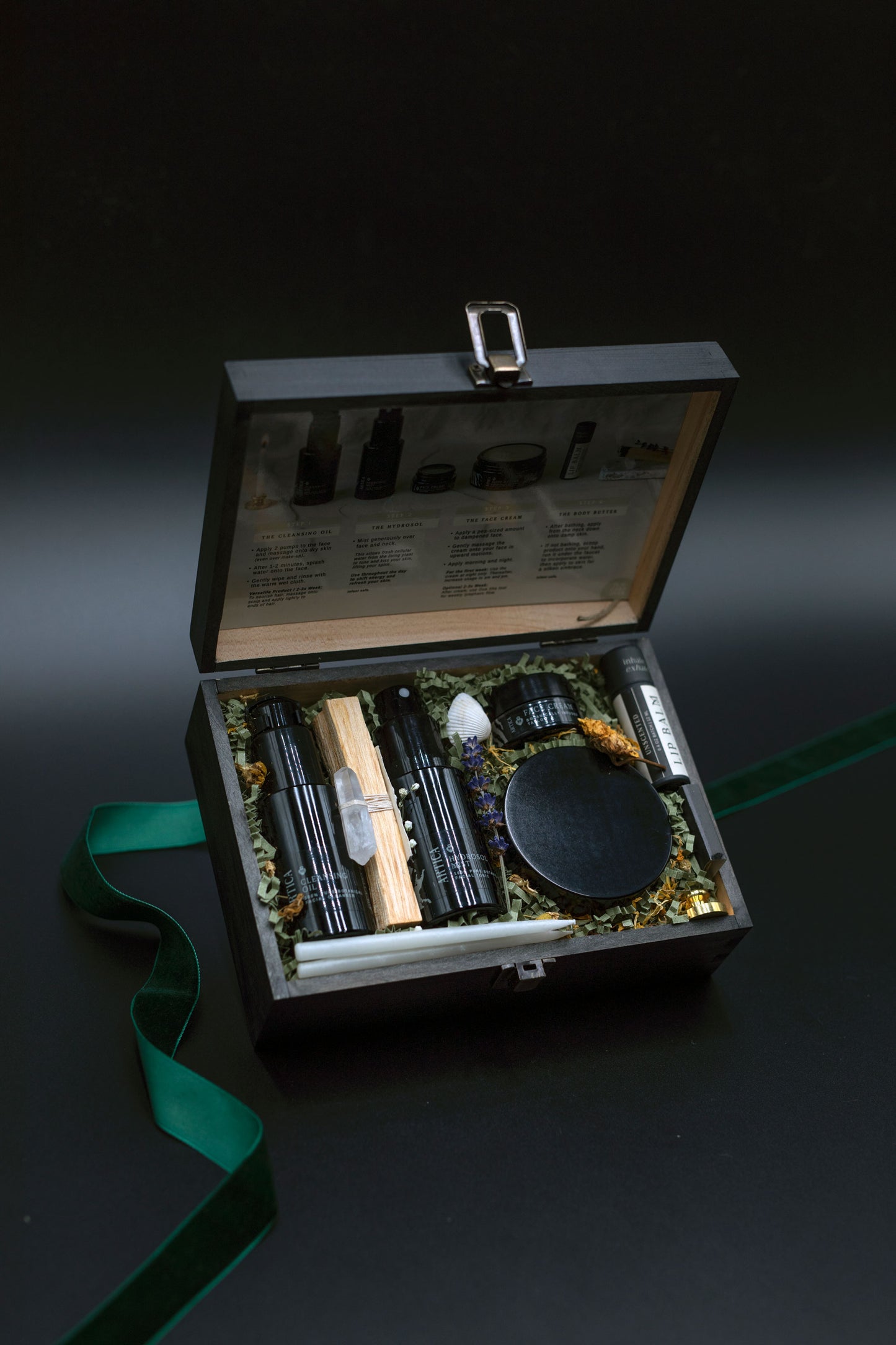 The Holiday Discovery Ritual Box