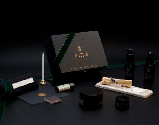 The Holiday Ritual Gift Box